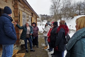Культурний центр Хата в Глибокому, Урич